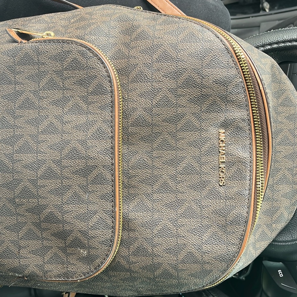 MICHAEL KORS BACKPACK